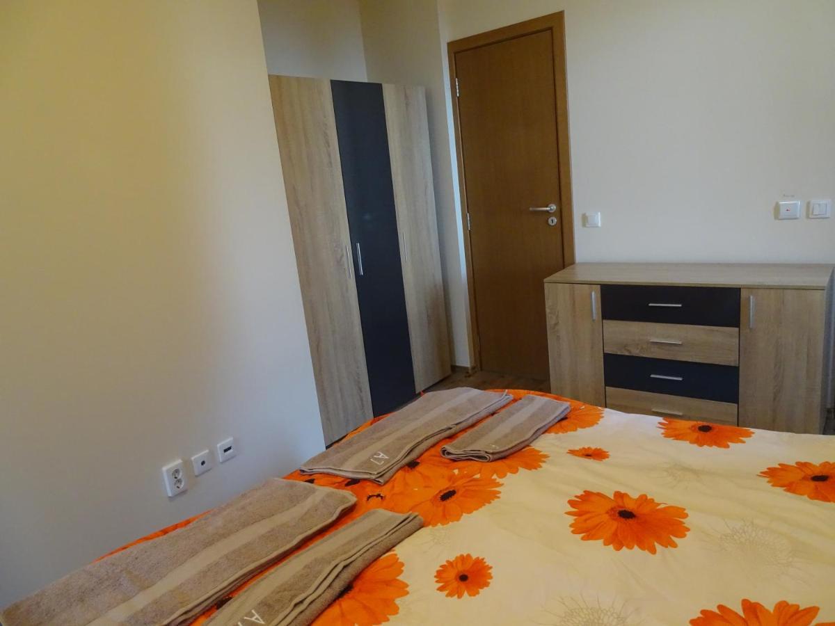 Apartment Darsi Pamporowo Zewnętrze zdjęcie